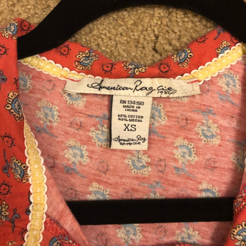 American Rag button down tank top with tie bottom - Picture 3 of 4